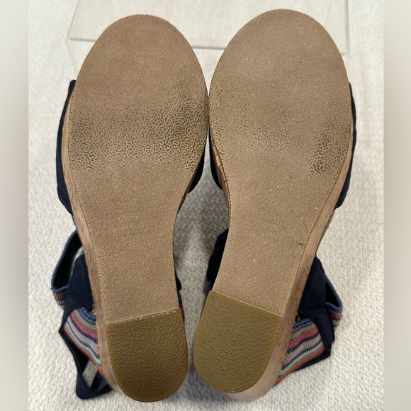 New Madden Girl Feliciti Navy Blue & Multicolor Wedge Sandals w Cork Bases~7.5 - Picture 8 of 14